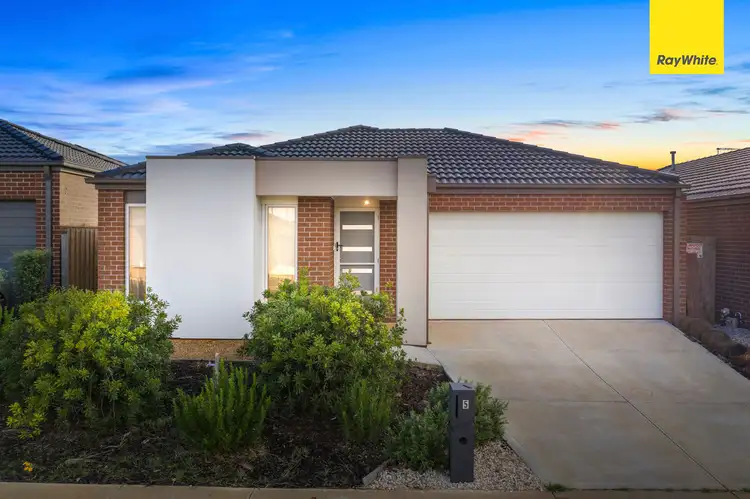 5 Corbet Street, Weir Views VIC 3338