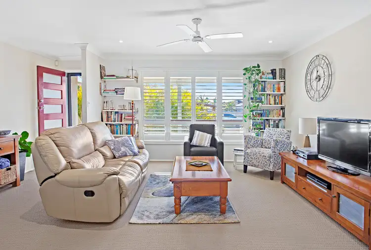 Fifth view of Homely house listing, 8 Sturt Street, Killarney Vale NSW 2261