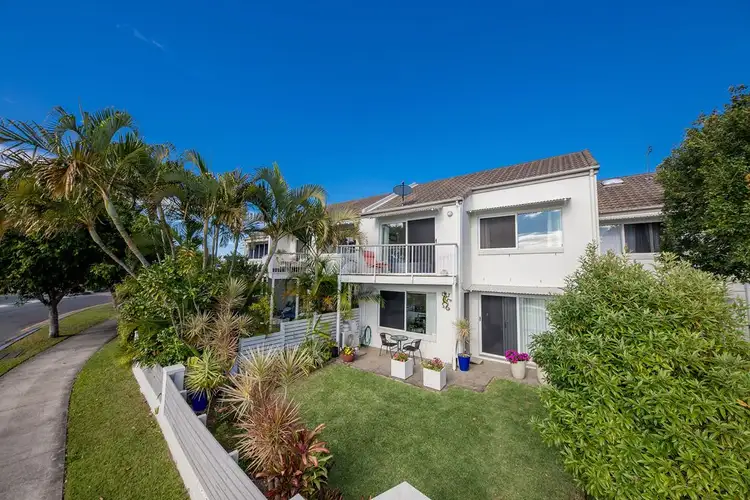 4/17-19 Maroochy Waters Drive, Maroochydore QLD 4558