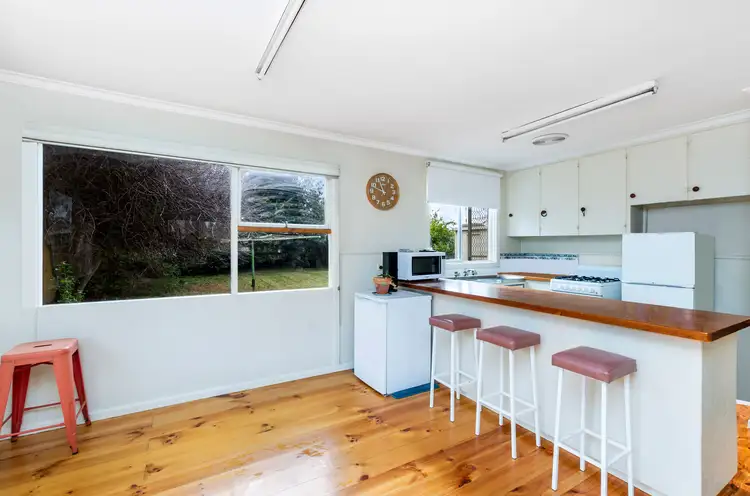 Third view of Homely house listing, 8 Iona Avenue, Warrnambool VIC 3280