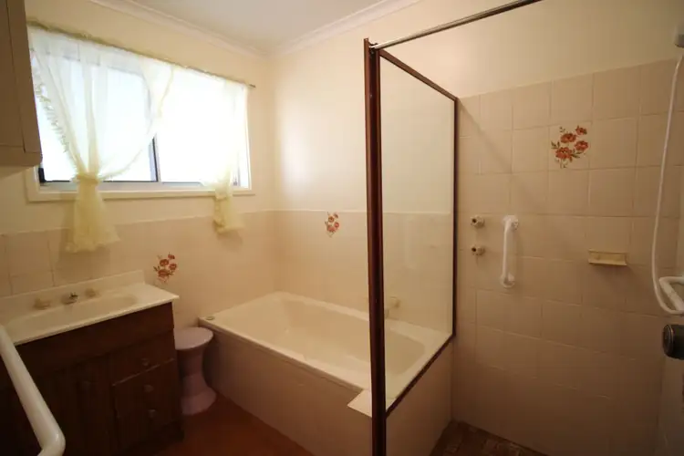 Fourth view of Homely house listing, 8/165 Eighteenth Street, Renmark SA 5341