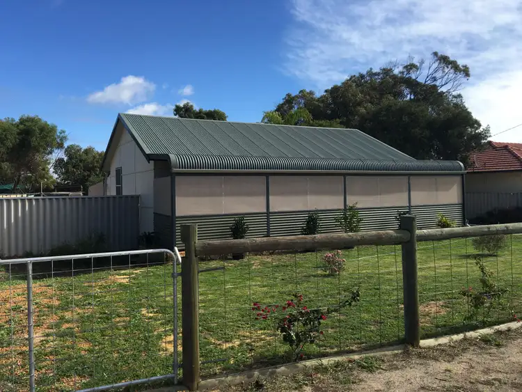 Second view of Homely house listing, 8 Tamar Street, Rangeway WA 6530