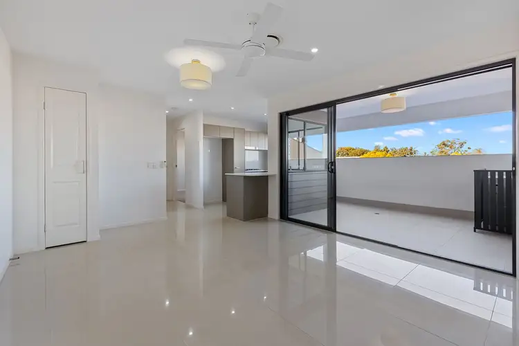 Main view of Homely unit listing, 10/16 Lyon Street, Moorooka QLD 4105