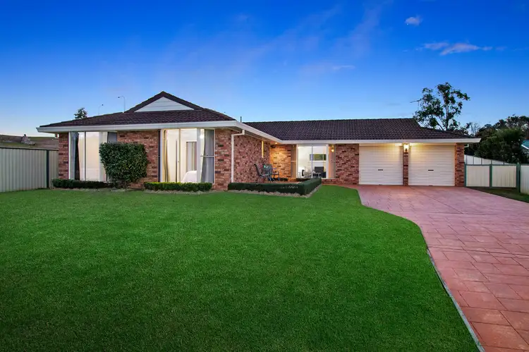 27 Arthur Phillip Drive, North Richmond NSW 2754