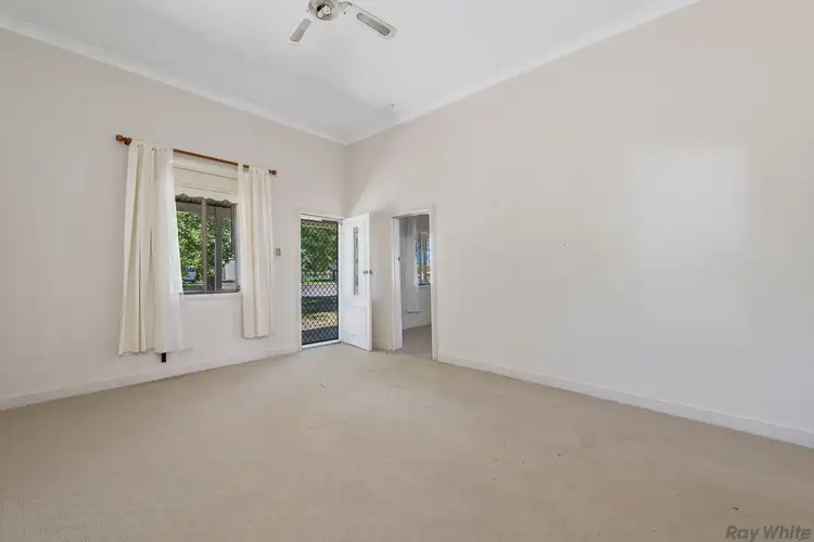 Second view of Homely house listing, 1/71 Hume Street, Mulwala NSW 2647