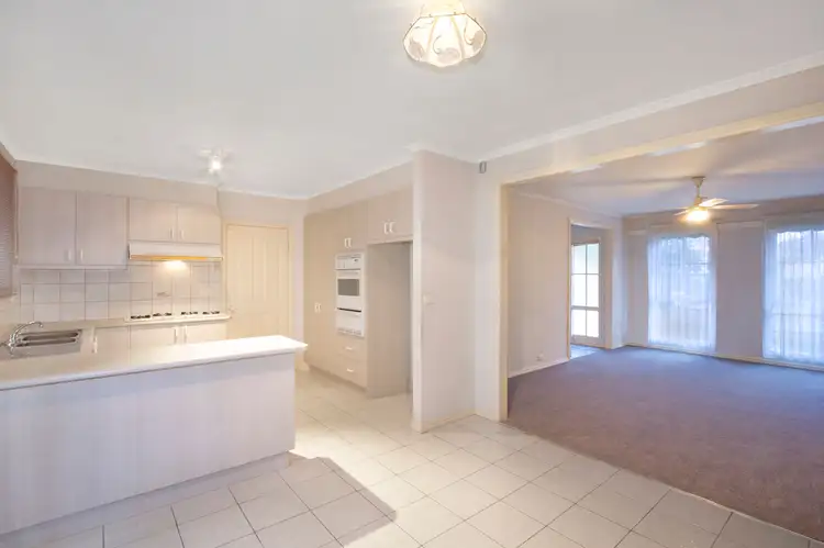 2/22 Hourigan Avenue, Clayton VIC 3168