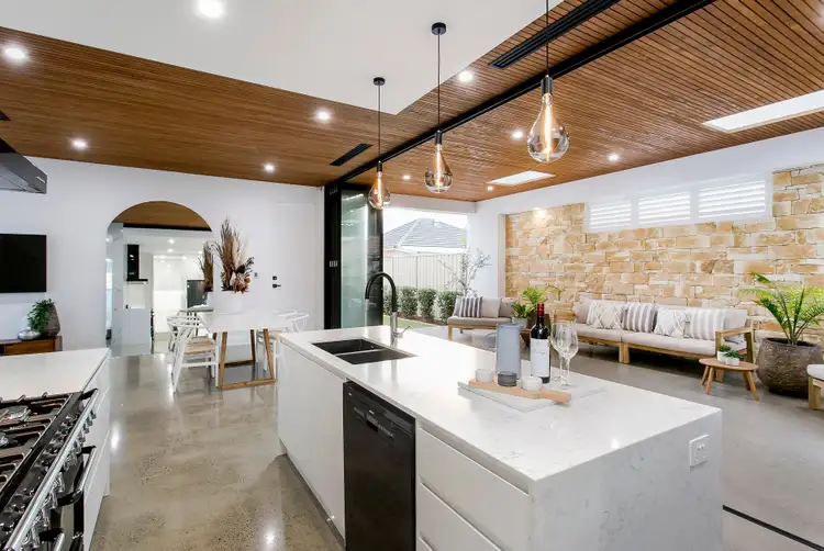 Fifth view of Homely house listing, 5 Townsend Avenue, Hove SA 5048