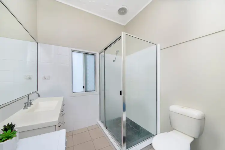Fifth view of Homely unit listing, 133 Howlett Street, Currajong QLD 4812