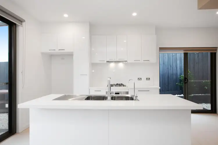Fifth view of Homely townhouse listing, 9/30-32 Lyonsville Avenue, Preston VIC 3072