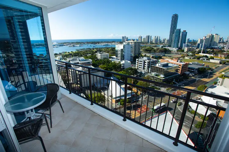 1146/56 Scarborough Street, Southport QLD 4215