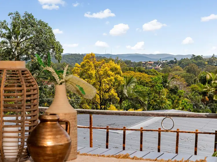 124 Mountain Street, Mount Gravatt QLD 4122