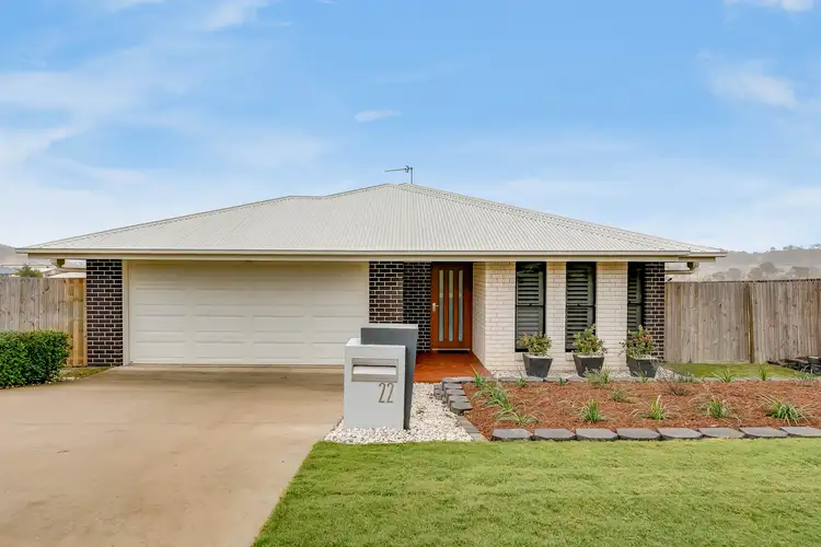 22 Mansell Boulevard, Cotswold Hills QLD 4350