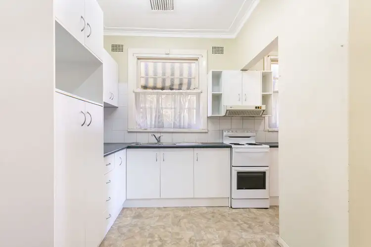 Fifth view of Homely house listing, 125 Piper Street, Tamworth NSW 2340