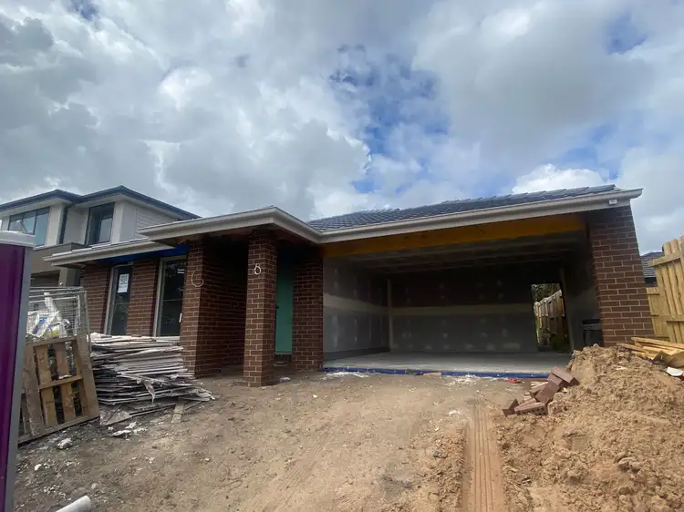 Main view of Homely house listing, 16 Pebble Beach Drive, Carrum Downs VIC 3201