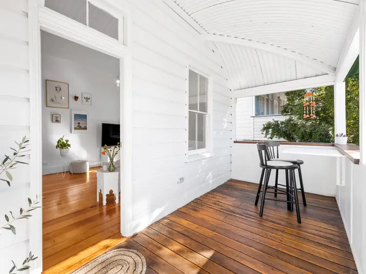 Second view of Homely house listing, 8 Quinton Street, Kangaroo Point QLD 4169