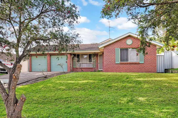10 Harriett Close, Glenmore Park NSW 2745