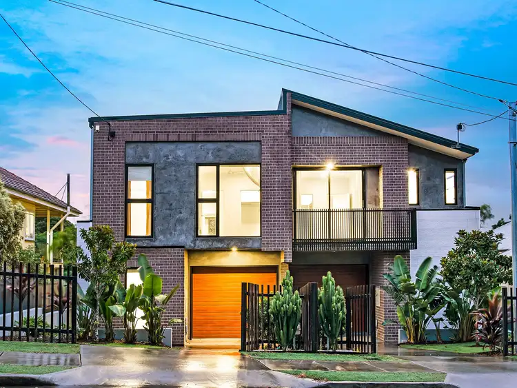 24 Curlewis Street, Holland Park West QLD 4121