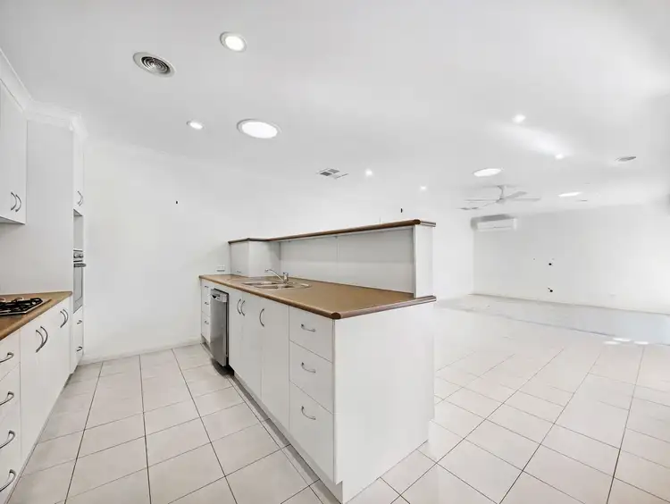 Sixth view of Homely house listing, 16 Rebecca Way, Yarrawonga VIC 3730