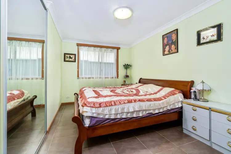 Fifth view of Homely house listing, 3 Chevrolet Place, Ingleburn NSW 2565