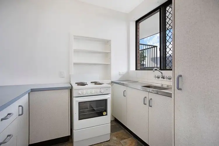 Sixth view of Homely unit listing, 2/278 Alexandra Parade, Alexandra Headland QLD 4572