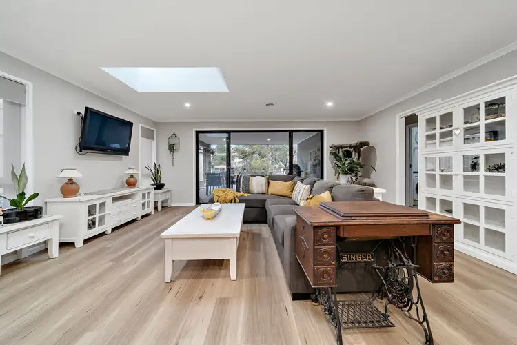 Sixth view of Homely house listing, 88 Enid Lorimer Circuit, Chisholm ACT 2905