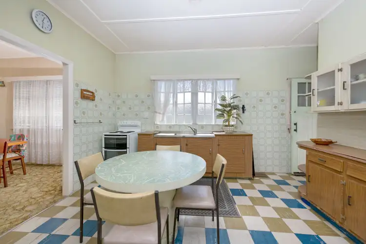 Fourth view of Homely house listing, 27 Bayswater Road, Hyde Park QLD 4812