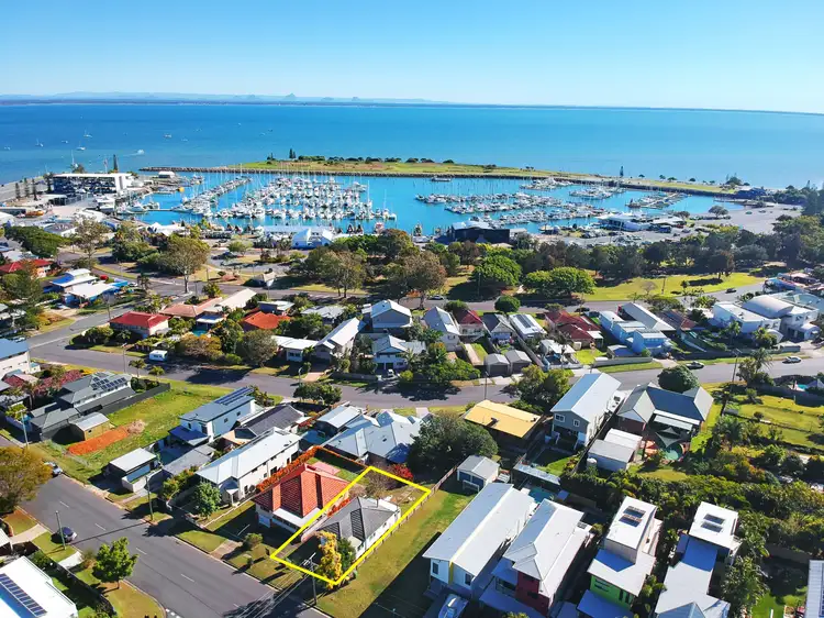 22 Jeays Street, Scarborough QLD 4020