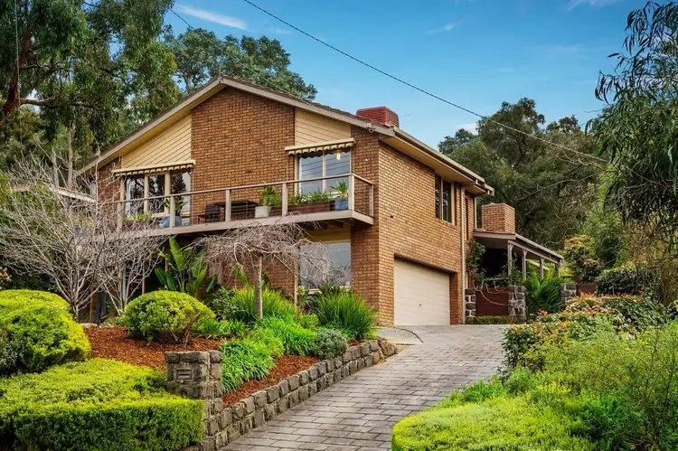 27 Grassy Flat Road, Diamond Creek VIC 3089