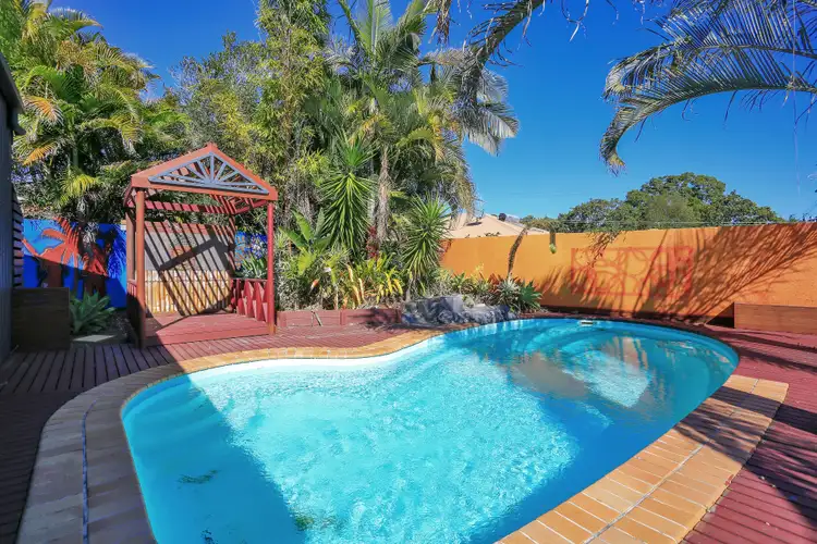 Seventh view of Homely house listing, 3 Carolyn Street, Dundowran Beach QLD 4655