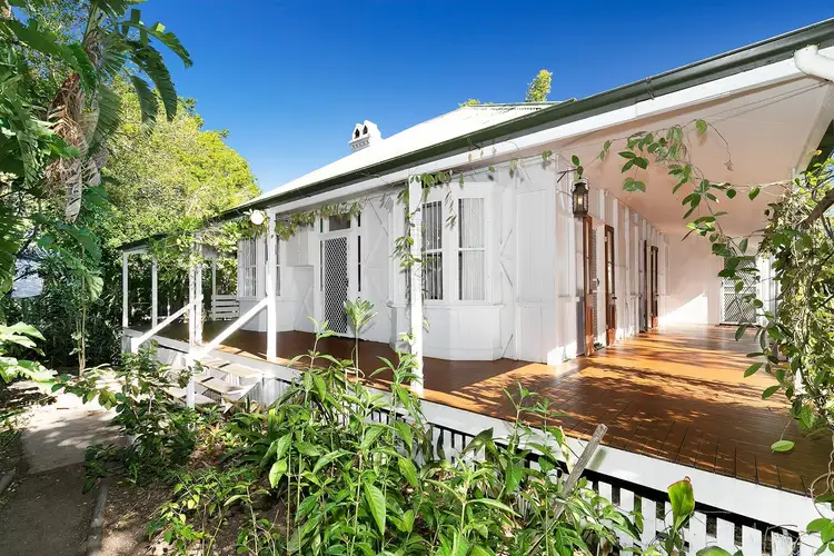9 Hazelmere Parade, Sherwood QLD 4075