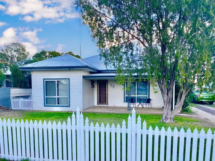 52 Farnell Street, Forbes NSW 2871