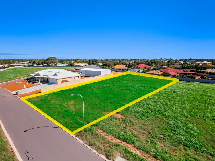 9 Sheoak Close, Woorree WA 6530