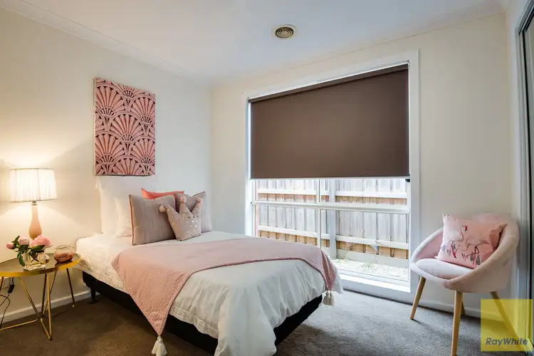 Sixth view of Homely house listing, 2/10 Craig Close, Truganina VIC 3029