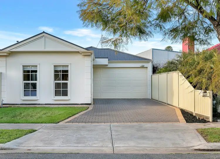 21A Broadford Crescent, Findon SA 5023