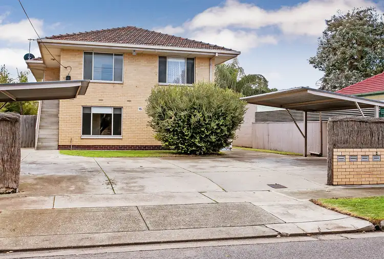 1/16 Russell Street East, Rosewater SA 5013