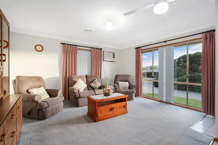 Third view of Homely unit listing, 1/6 Rosanna Court, West Wodonga VIC 3690
