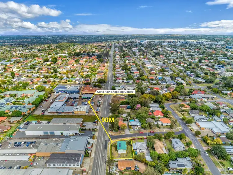 Second view of Homely house listing, 1 Reydon Street, Upper Mount Gravatt QLD 4122