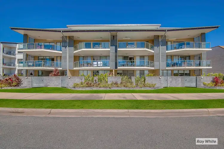 14 & 15/96-98 Scenic Highway, Lammermoor QLD 4703