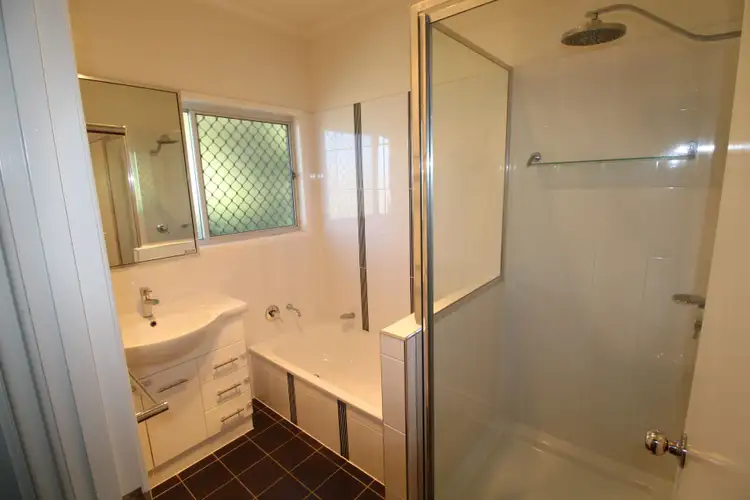 Seventh view of Homely house listing, 18 Saffola, Emerald QLD 4720