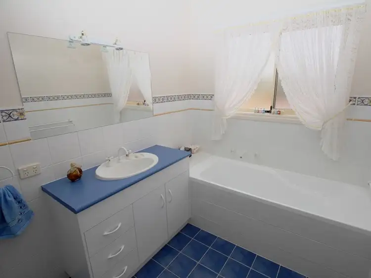 Seventh view of Homely house listing, 15 Schaefer Drive, Loxton SA 5333