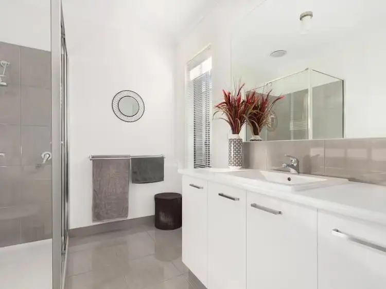 Sixth view of Homely house listing, 17 Golden Avenue, Warragul VIC 3820