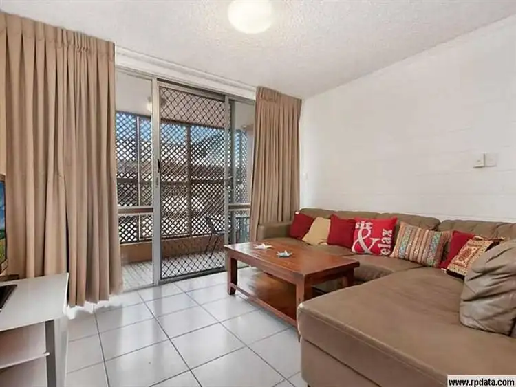 Third view of Homely unit listing, 3/186 Lake Street, Cairns North QLD 4870
