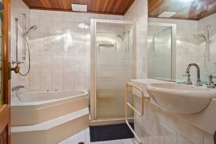 Fifth view of Homely house listing, 9a Elouera Road, Westleigh NSW 2120