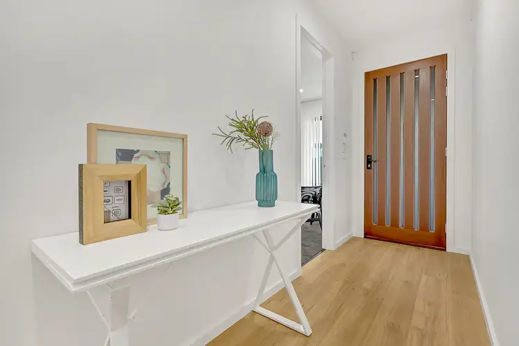 Second view of Homely house listing, 18 Mottlecah Circuit, Craigieburn VIC 3064