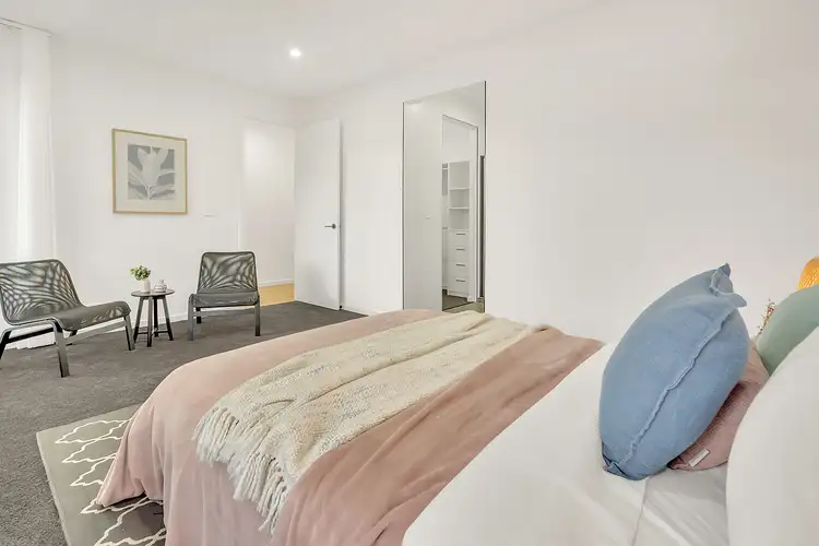Fifth view of Homely house listing, 18 Mottlecah Circuit, Craigieburn VIC 3064