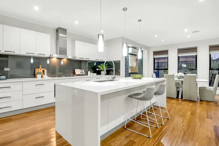 Fifth view of Homely house listing, 19 Farrell Street, Craigieburn VIC 3064