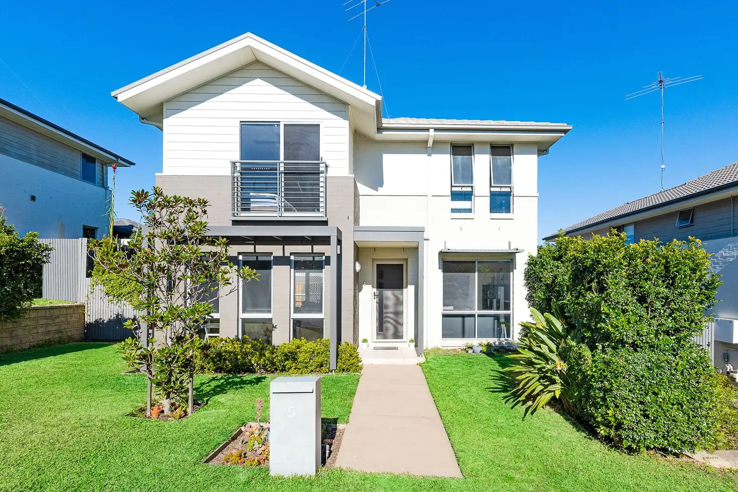 Main view of Homely house listing, 5 Mindona Street, Leumeah NSW 2560