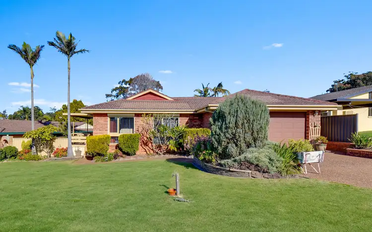 43 Poplar Crescent, Bradbury NSW 2560