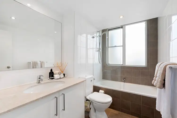 Fourth view of Homely apartment listing, 9/6-12 Prospect Avenue, Cremorne NSW 2090