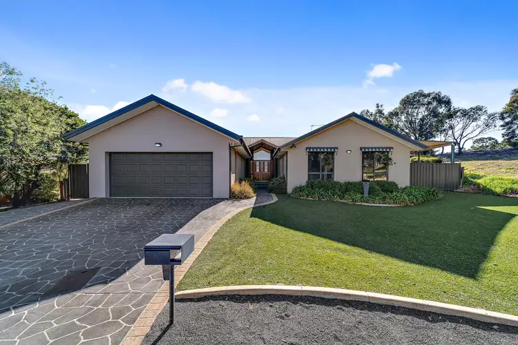 13 Towers Place, Gordon ACT 2906